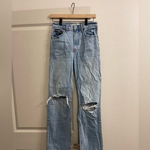 Abercrombie & Fitch High Rise 90’s Relaxed Jean